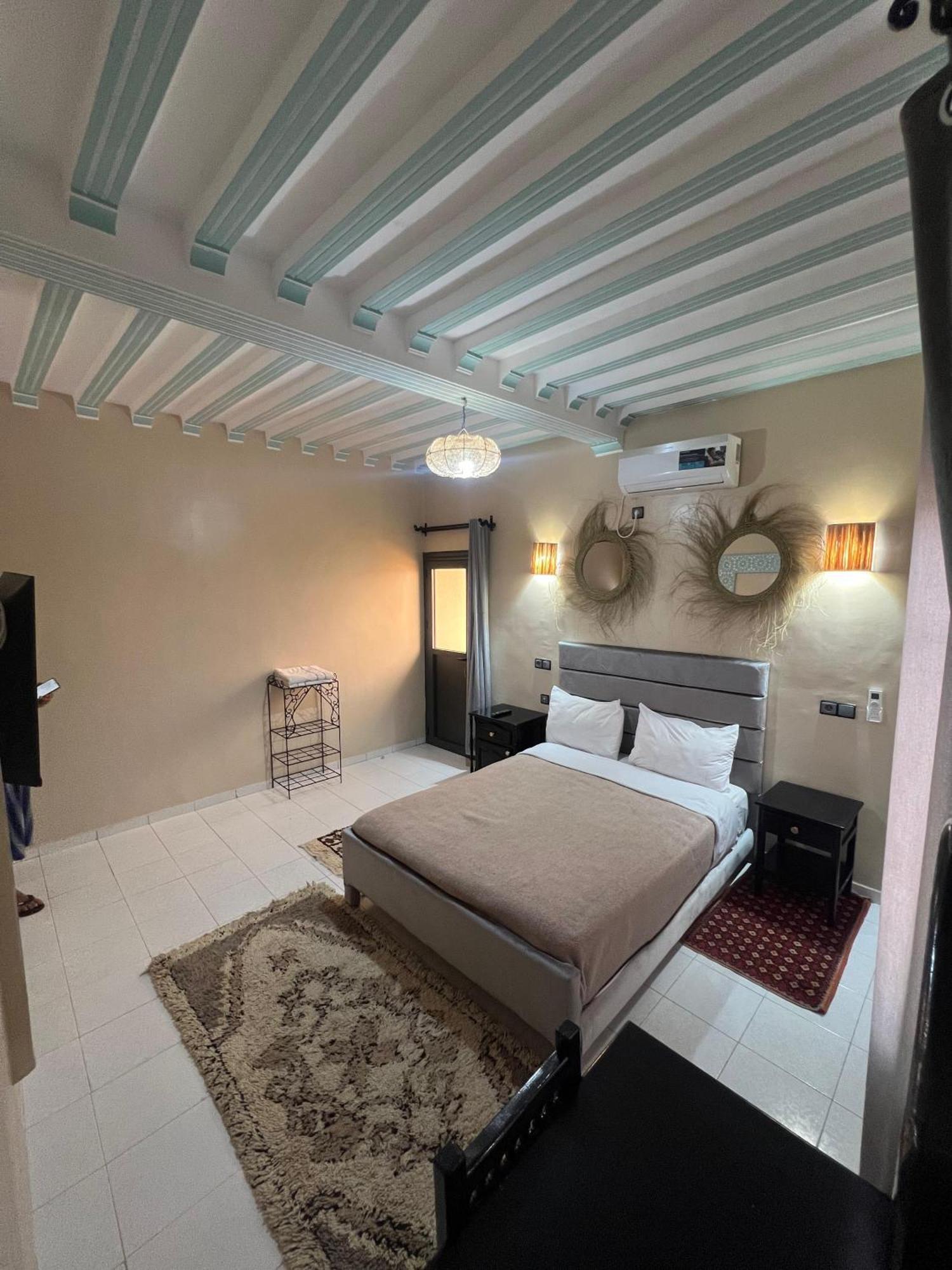 Hotel Zaghro Tajda Esterno foto